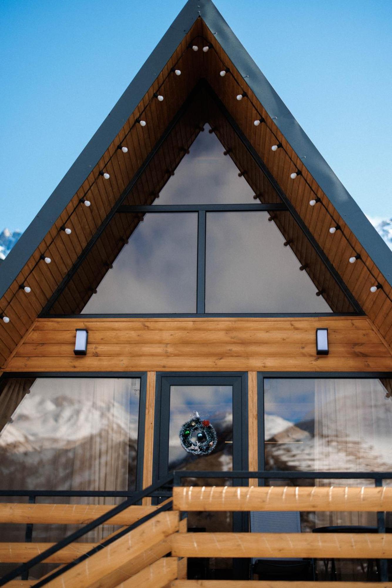 Smart Via Kazbegi Villa Luaran gambar